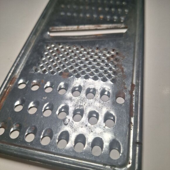 Flat Grater Shred Lot Three Bromco Esko Bluffton Slaw Cutter USA Metal Vintage - Picture 9 of 14